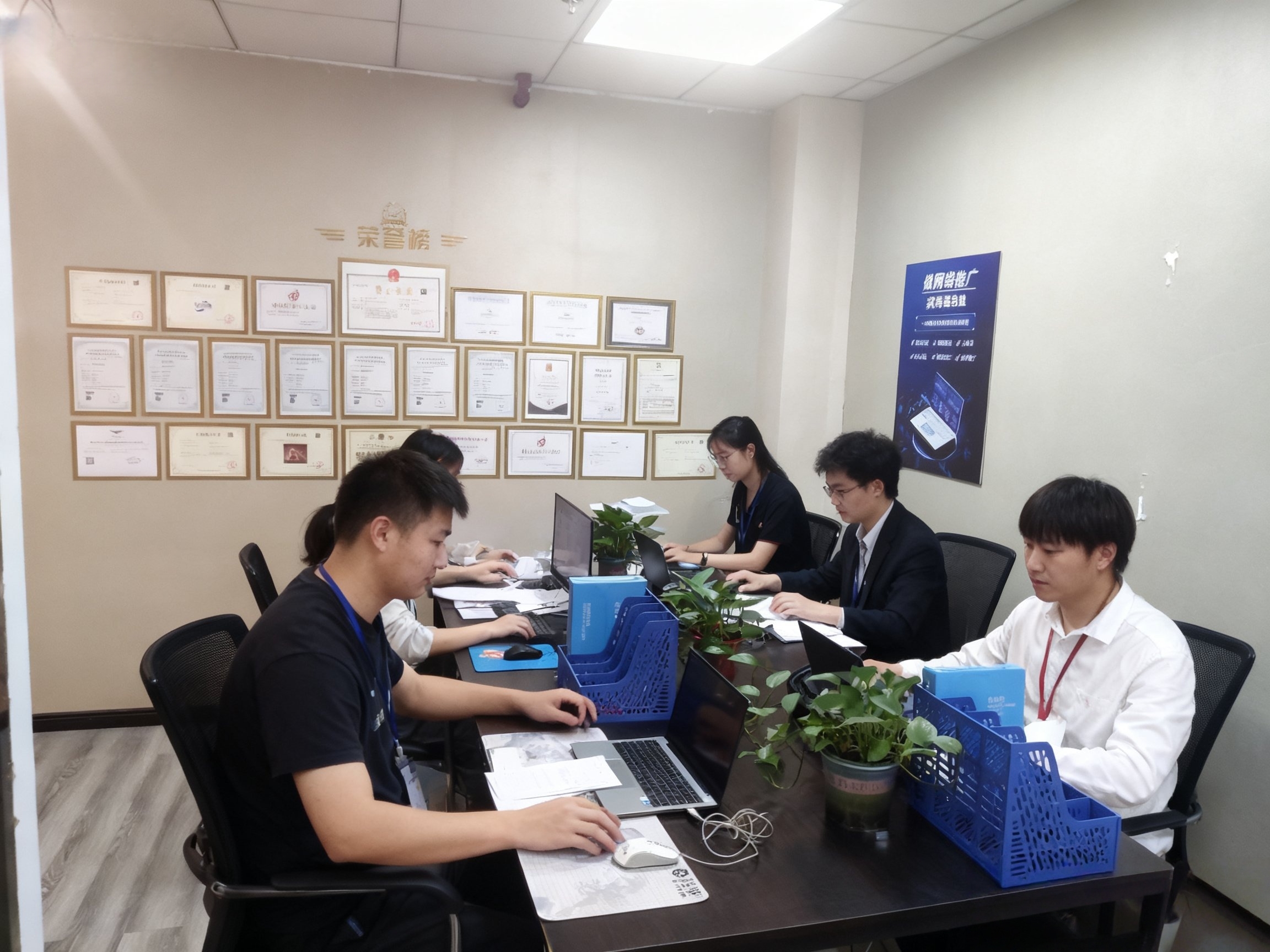 公司实拍图：团队协作与交付